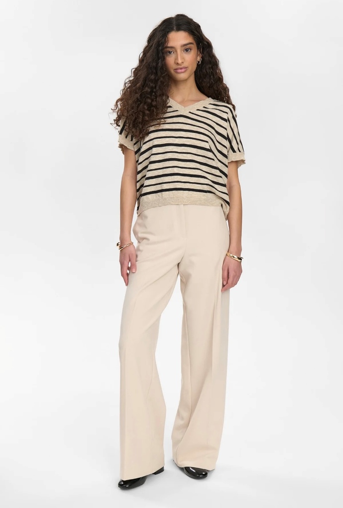 Numph Nukiki Pullover Caviar