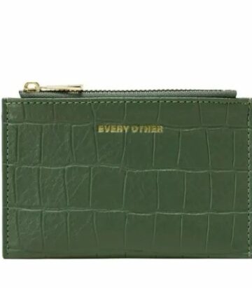 Every Other Croc Print Zip Top Card Holder Green