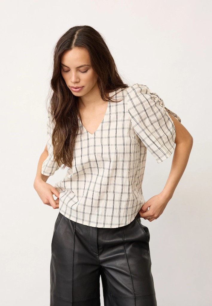 Co Couture BisoCC Check SS V-Blouse - Off White